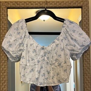 Hollister Floral Puff Sleeve Top
